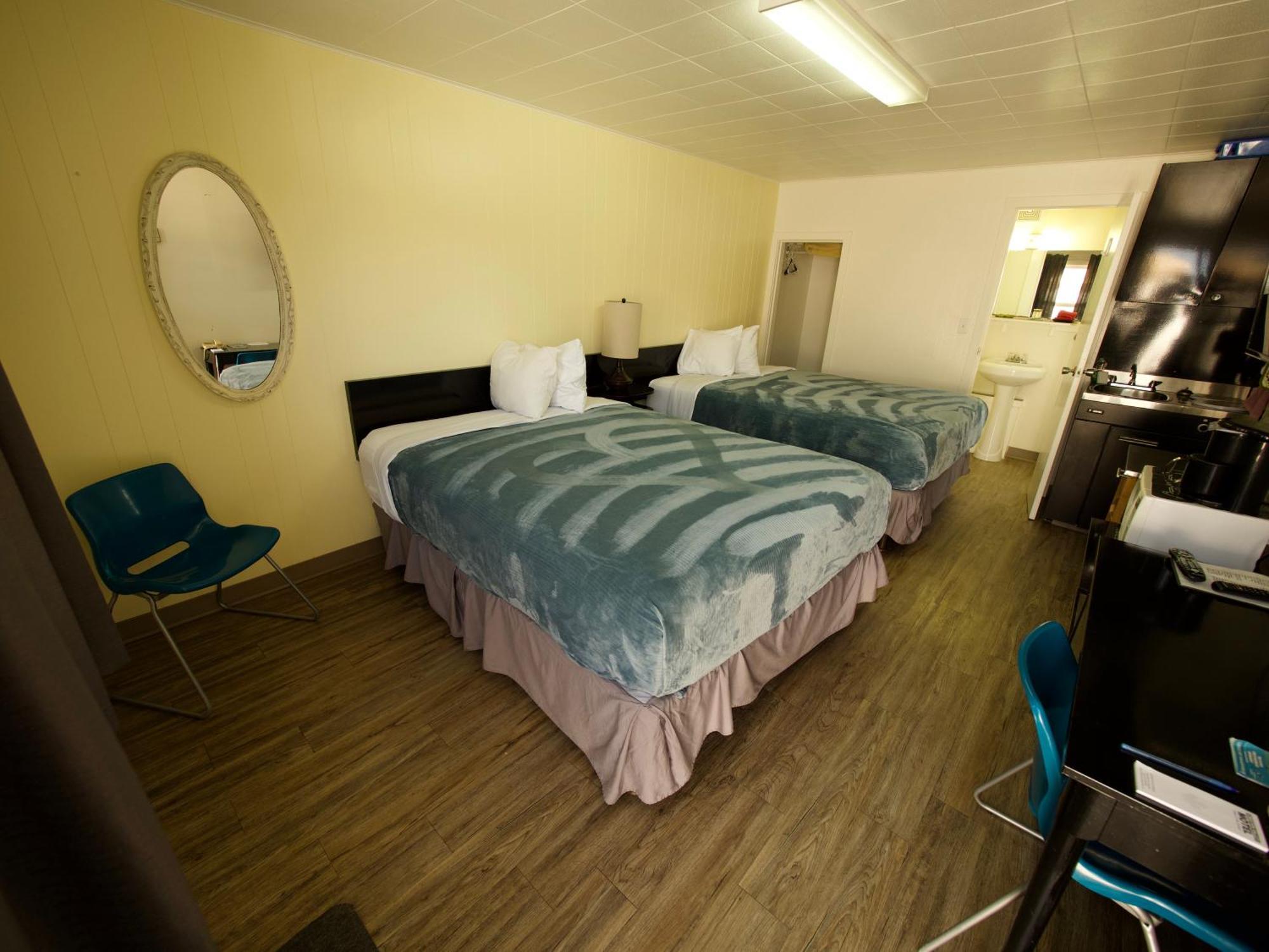 Creston Valley Motel Eksteriør bilde